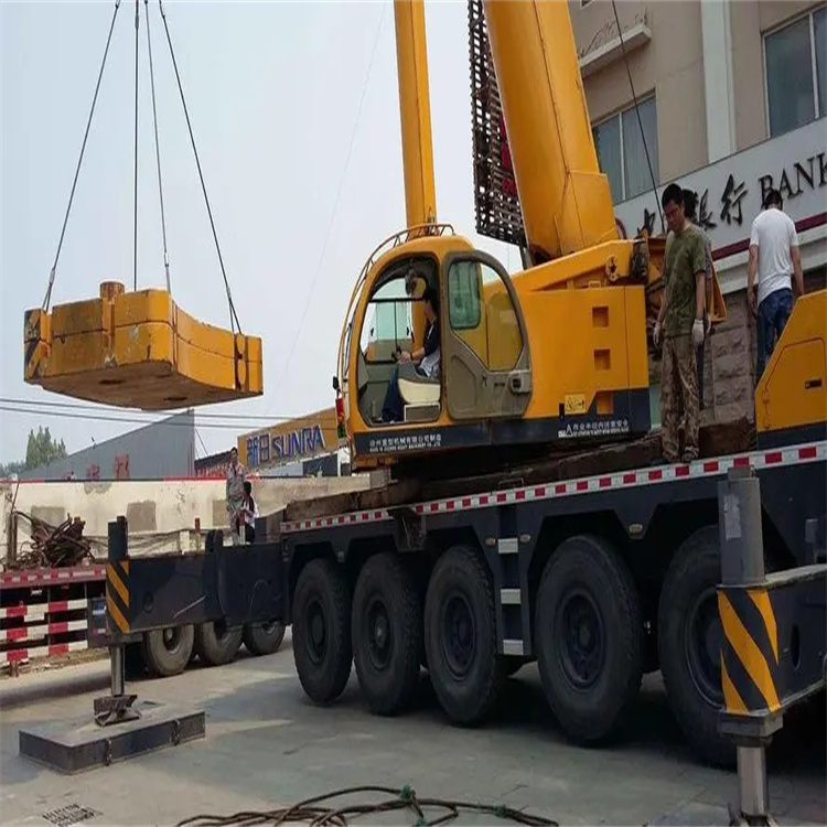 胡市镇当地吊车出租|机器吊装|75吨|工厂搬迁服务